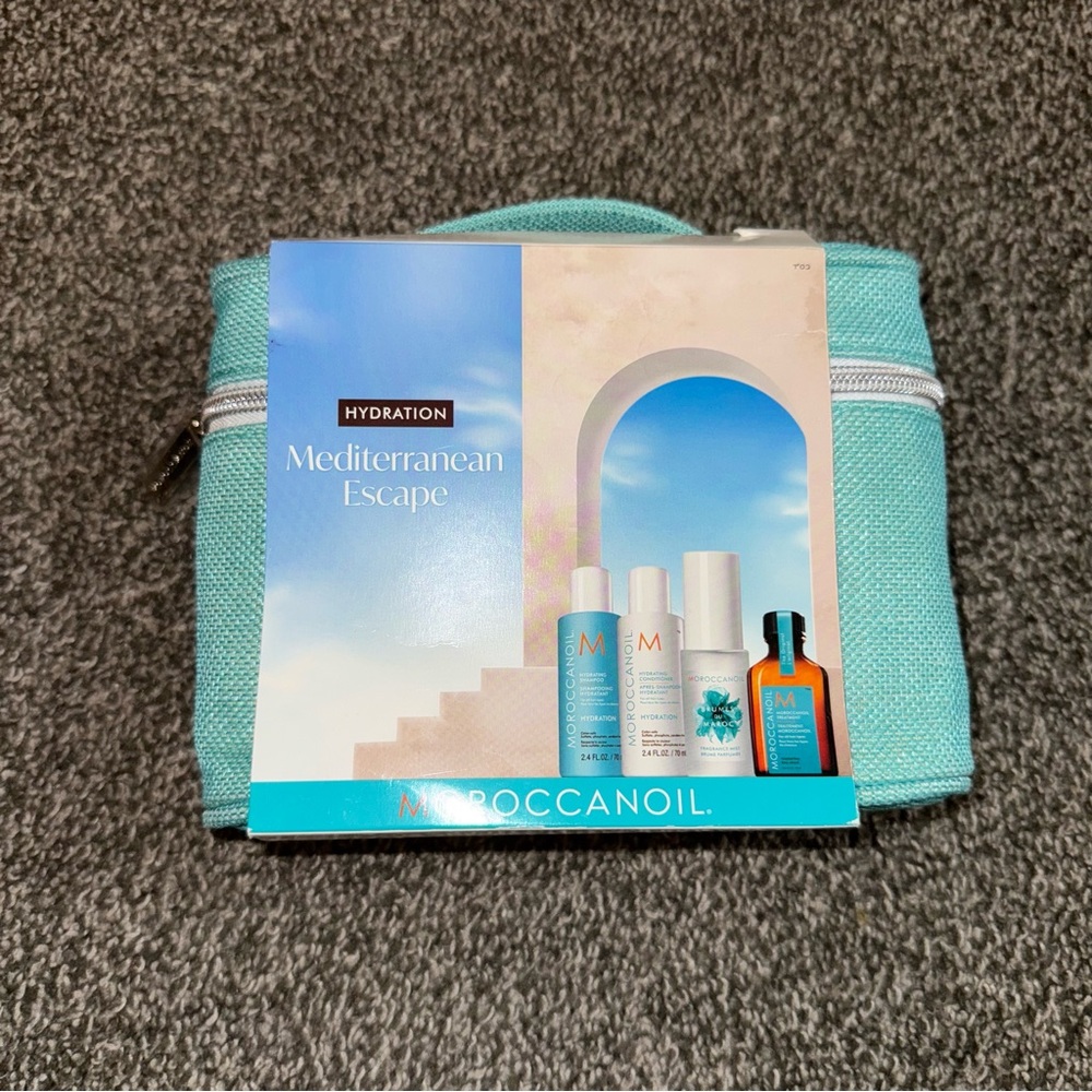 Moroccanoil Escape Gift Set With Bag